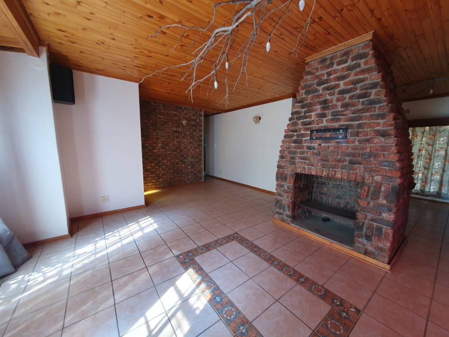 To Let 3 Bedroom Property for Rent in Virginia Free State